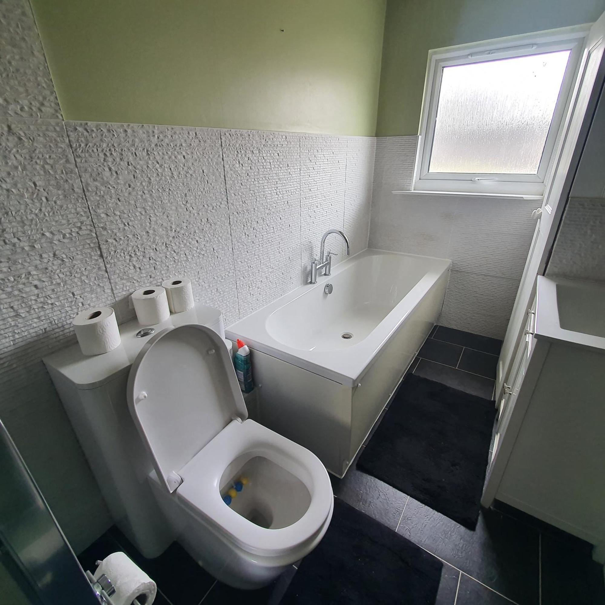 Beautiful And Cozy 2 Bedroom Apartment 빌러리케이 외부 사진